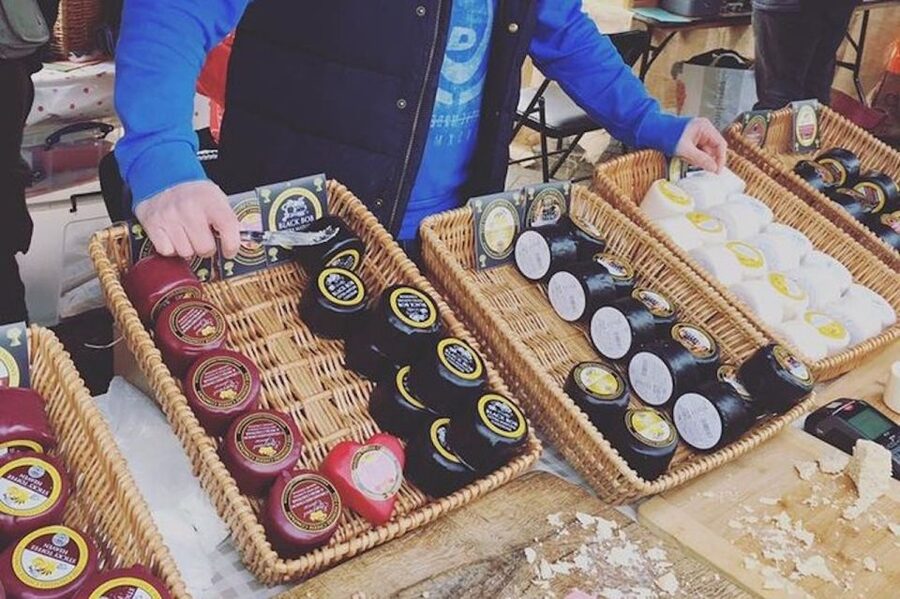 Manchester: Guided Cheese Crawl with Tastings - St Ann’s Square Start: Richard Cobden Statue to Your First Tasting