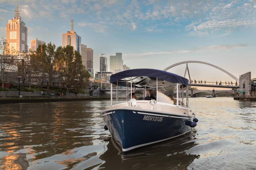 Melbourne: Private Yarra River Cruise w/ Cheese & Wine - Key points to know before you go