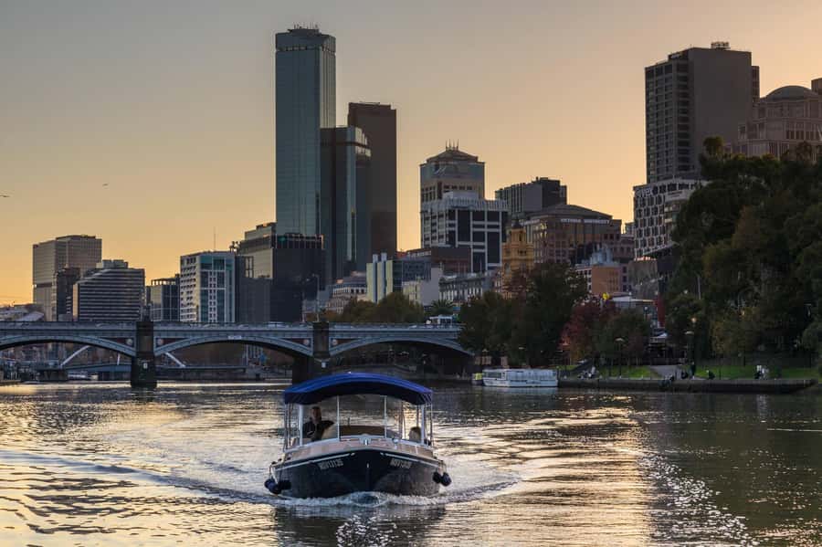 Melbourne: Private Yarra River Cruise w/ Cheese & Wine - Flinders Street Station: iconic views away from the crowds