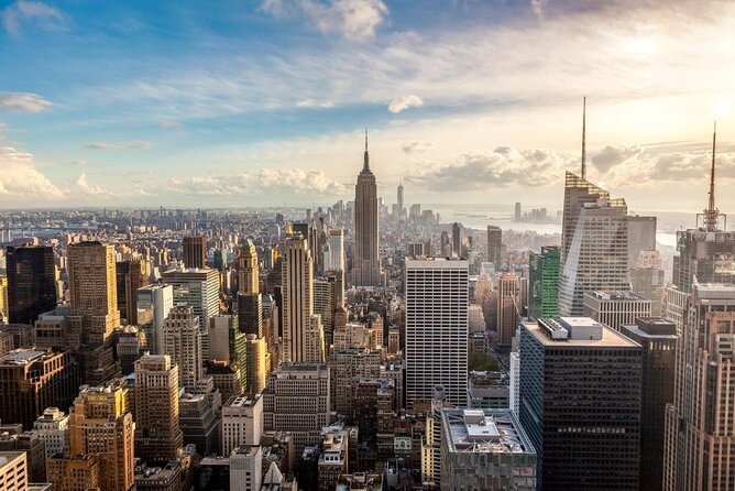 New York City: Champagne, Cheese, Caviar & Sightseeing Cruise - Where You Start: Pier 62 and the Yacht-First Feel
