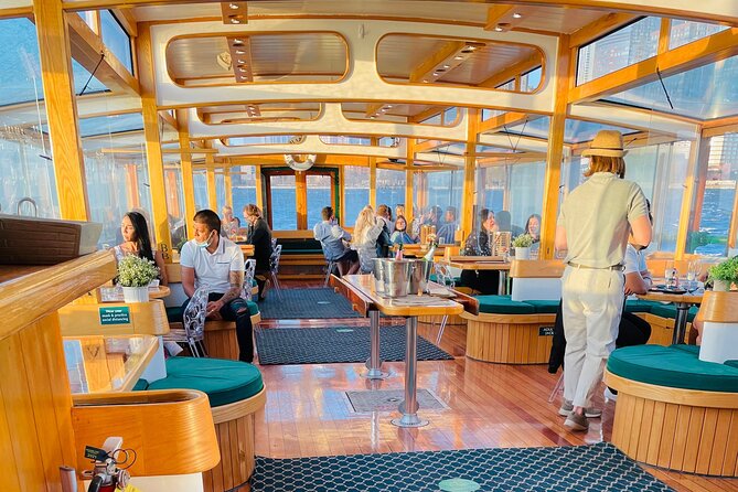 New York City: Champagne, Cheese, Caviar & Sightseeing Cruise - The Route You’ll Actually See: Hudson River, Financial District, and Lady Liberty