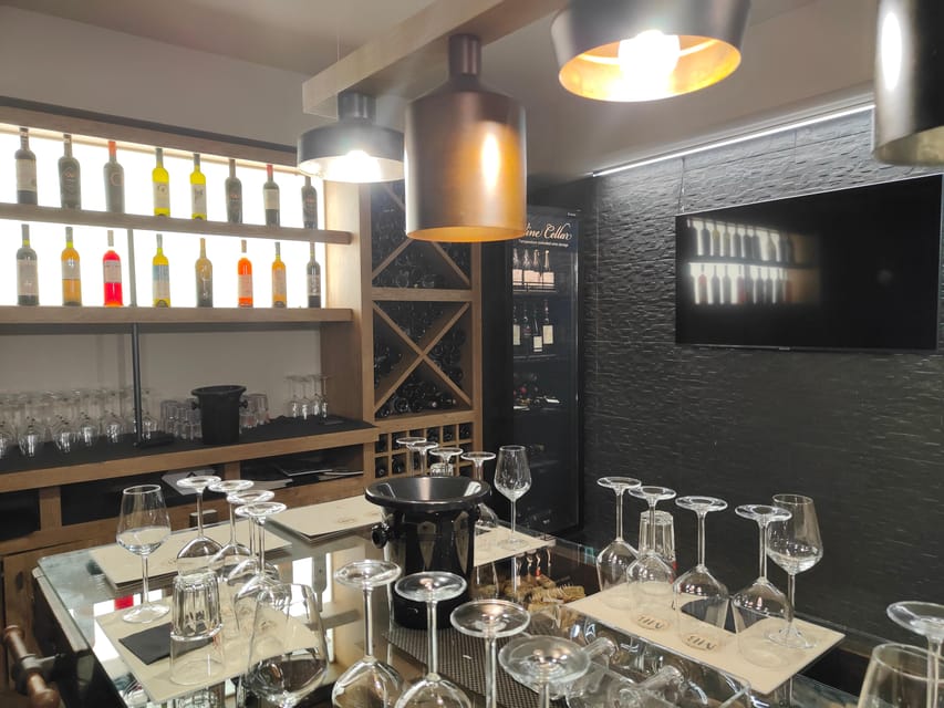 Orange & Natural Wines Of Greece with Cheese & Olive Oils - Who Should Book This and Who Might Skip It