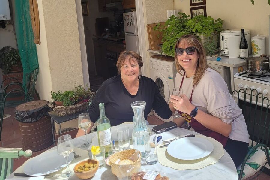 Palermo: 2-Hour Sicilian Cheese and Wine Tasting Tour - Sweet finale: San Vito cassatelle and Zibibbo