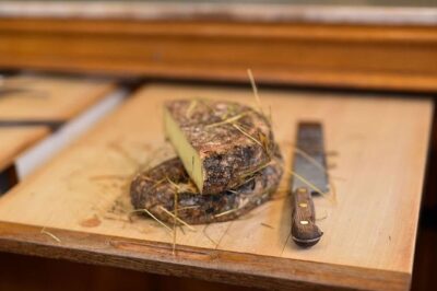 Paris Cheesemaking Workshop including Wine and Cheese Tasting with an Expert - The butter-making bonus that people keep talking about