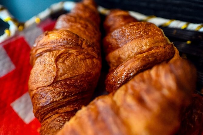 Paris Le Marais Food Tour With 10+ Tastings, Cheese, Wine & More - Jewish Quarter Walk-Through: Food and Place Share the Same Roots