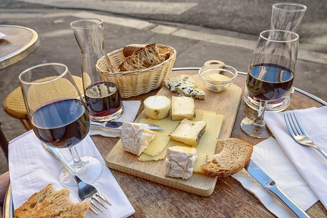 Paris Le Marais Historical Walking Tour with Wine and Cheese Tasting - Village Saint-Paul: antic shops, art galleries, and quiet lanes