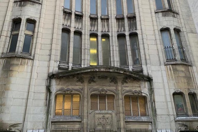 Paris Le Marais Historical Walking Tour with Wine and Cheese Tasting - Hotel de Sens: gothic 16th-century architecture, now a public library