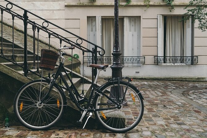 Paris Le Marais Historical Walking Tour with Wine and Cheese Tasting - Pont Marie and Seine views: bridges, islands, and a Notre-Dame sightline