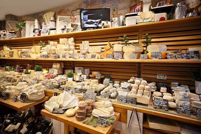 Paris Marché d’Aligre Walking Tour with Chocolate and Cheese Tasting - Lunch Without the Heaviness: Saucisson, Bread, Pastry