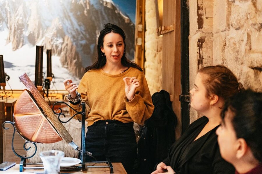 Paris: No Diet Club - Winter Unlimited Cheese Tour ! - Moving to an Alsatian flamekueche stop