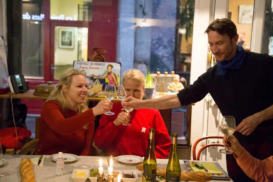 Paris: Wine and Cheese Tasting with a Chef Sommelier - Wine Like a Parisian: How Chef Alex Teaches You to Taste
