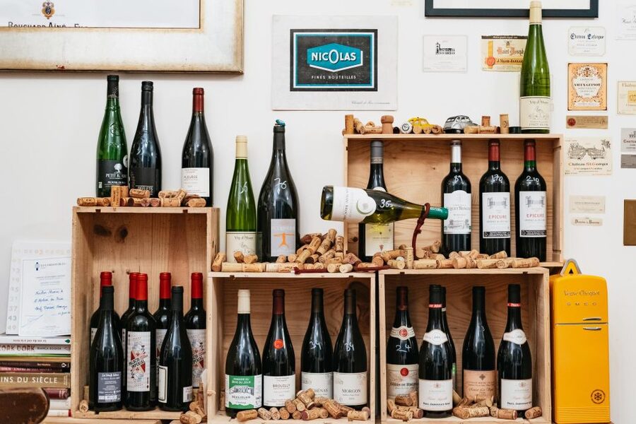 Paris: Wine Tasting Experience with 6 Wines and Cheese Board - Cheese and baguette pairing: where the lesson becomes food