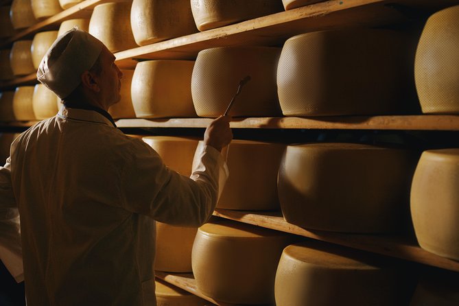 Parmigiano-Reggiano Cheese Factory Small group Tour From Parma - Meeting at Viale Giovanni Falcone 48a: How to Start Stress-Free