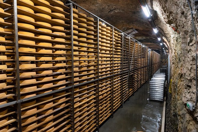 Parmigiano-Reggiano Cheese Factory Small group Tour From Parma - Guide and Group Size: Why You’ll Feel “Seen,” Not Herded