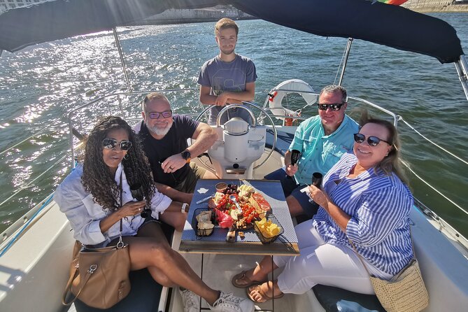 Porto: Wine and cheese tasting on a sailboat on the Douro River - Your wine and Port tasting: what’s included and how choices work