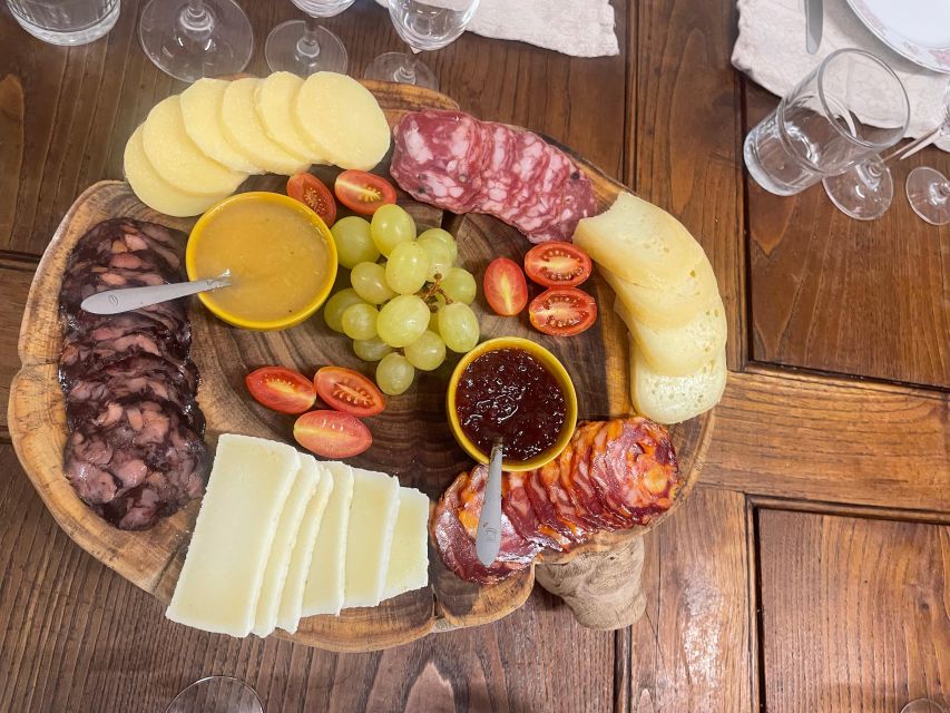 Portuguese Wine Tasting w Local Cheese & Cold Cuts pairing - Green Wine, White Wine, Red Wine: What You’re Really Learning