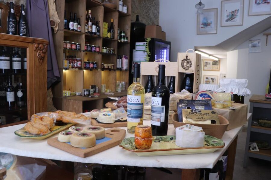 Portuguese Wine Tasting w Local Cheese & Cold Cuts pairing - Quick Tips Before You Go