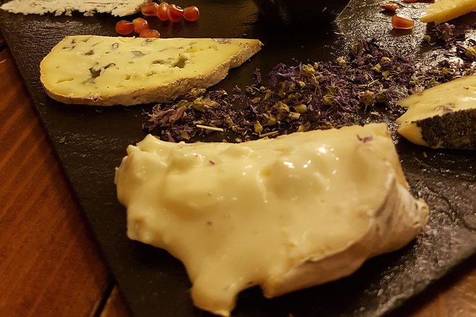 Private 2-Hour Italian Cheese and Wine Tasting in Rome - A Private Cheese and Wine Session in Trastevere