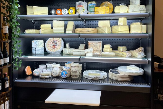 Private Cheese and Wine Tasting - Marigot cheese meets wine: what the 2-hour workshop really feels like