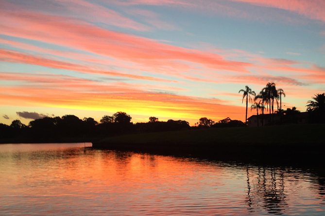 Private, luxury Gold Coast Gondola cruise with cheese & wine - Surfers Paradise at dusk: why the final stretch hits