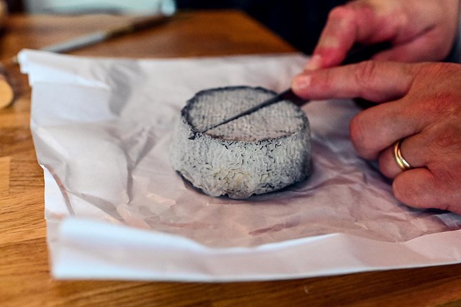 Private Montmartre Food Tour with Wine, Cheese & Pastries - Crêpes, Macarons, and Chocolate That Actually Tastes Like Something