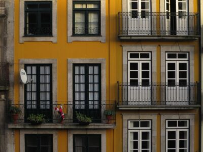 Private Porto Half-Day Tour - Wine Cellars & Cheese Tasting - Walking Porto’s UNESCO center: what you’ll actually notice
