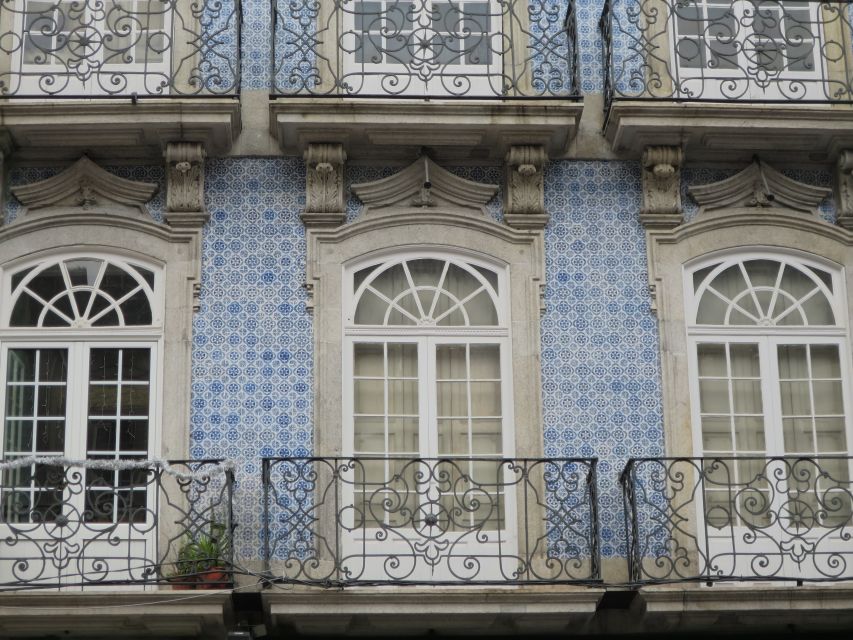 Private Porto Half-Day Tour - Wine Cellars & Cheese Tasting - What the guide experience feels like in real life