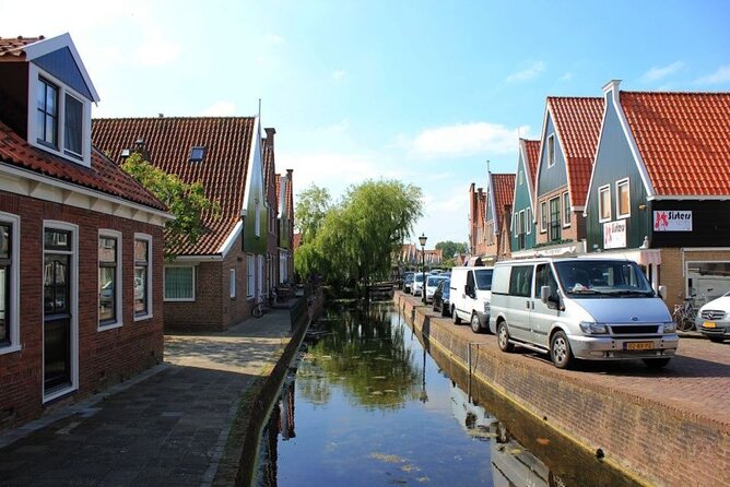 Private Sightseeing Tour to Windmills Cheese Farm and Volendam - Should you book this tour or look for another option?