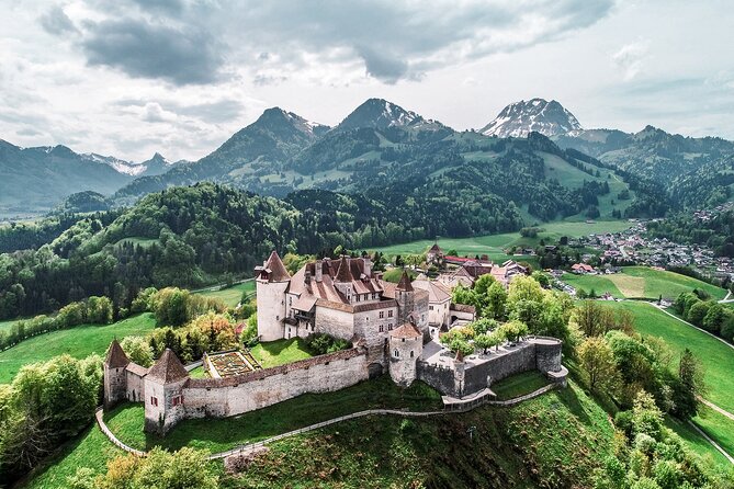 Private Tour to Gruyères, Chocolate & Cheese Factory from Geneva - La Maison du Gruyère: cheese factory museum time for cheese people (and curious eaters)