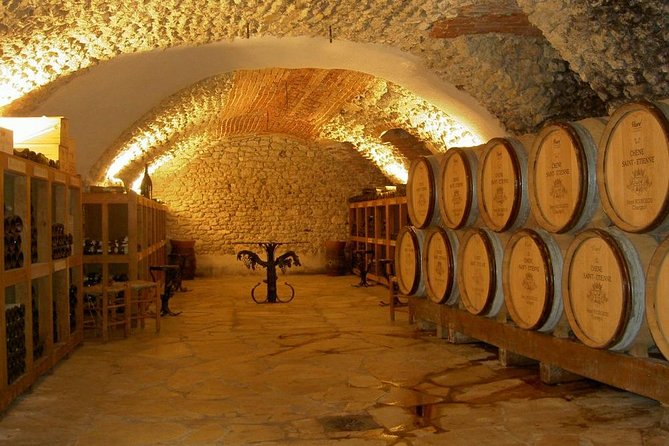 Private wine tour to Sancerre vineyards from Paris with Sommelier - Sancerre town morning: Roman-founded streets and first cellar tastings