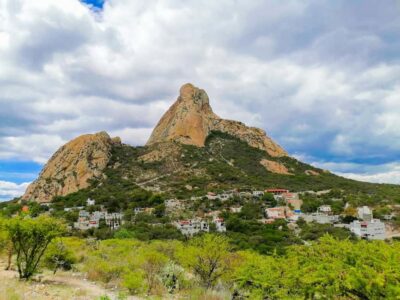 Querétaro: Bernal & Tequisquiapan Trip with Wine & Cheese - The van ride between towns: why the pacing feels easy