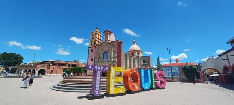 Querétaro: Cheese & Wine Tour In A Day - Bernal Magic Town: Monolith Views and the Cheese Bread Moment