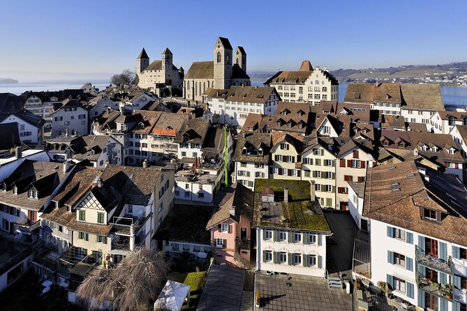 Rapperswil, Cheese, and Lindt Home of Chocolate from Zurich - Meeting at Sihlquai and how the coach schedule works