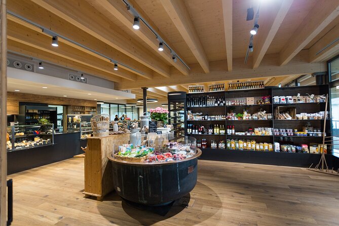 Rapperswil, Cheese, and Lindt Home of Chocolate from Zurich - Guide quality: the difference between a good day and a great one