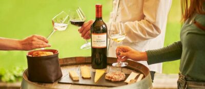 Saint-Emilion: Grand Cru Classé Cheese & Charcuterie Visit - The 90-minute rhythm: what you’ll actually do (and why it works)