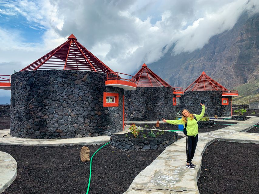 São Filipe: Fogo Volcano with Wine and Cheese Tasting - Volcanic Lunch and the Manecon Wine-and-Cheese Moment