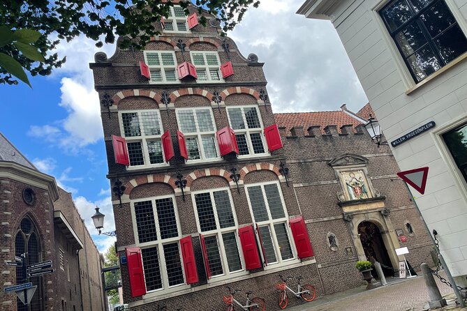 Self-Guided Walking Tour of Gouda: Canals, Colonies, and Cheese - Peperstraat: Pepper Street and the spice-trade link