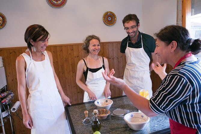 Semi Private tasting and Cheese-making Class in Florence - Drinks included: wine tasting (and beer if you prefer)