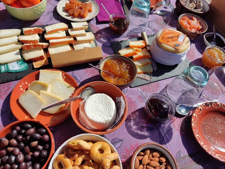 Serra da Estrela: Serra da Estrela cheese tasting - The tasting pace: 3 hours that feel like 90 minutes of fun