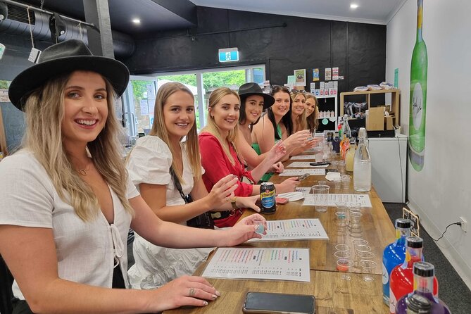 Small Group Hunter Valley Wine Tour w Lunch, Gin, Cheese & Choc - Lunch that actually helps: one-course meal with wine or beer