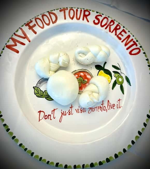 Sorrento: Mozzarella experience. Say CHEESE with us! - On a Farm Near Piano di Sorrento: getting there without stress