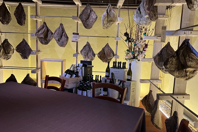 The Valpolicella food & wine driving tour: cheese factory+ winery - Starting in Verona: getting out without the hassle