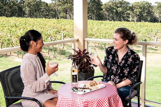 Tintilla Estate: Wine Tasting with a Meat and Cheese Platter - Key Things You’ll Notice