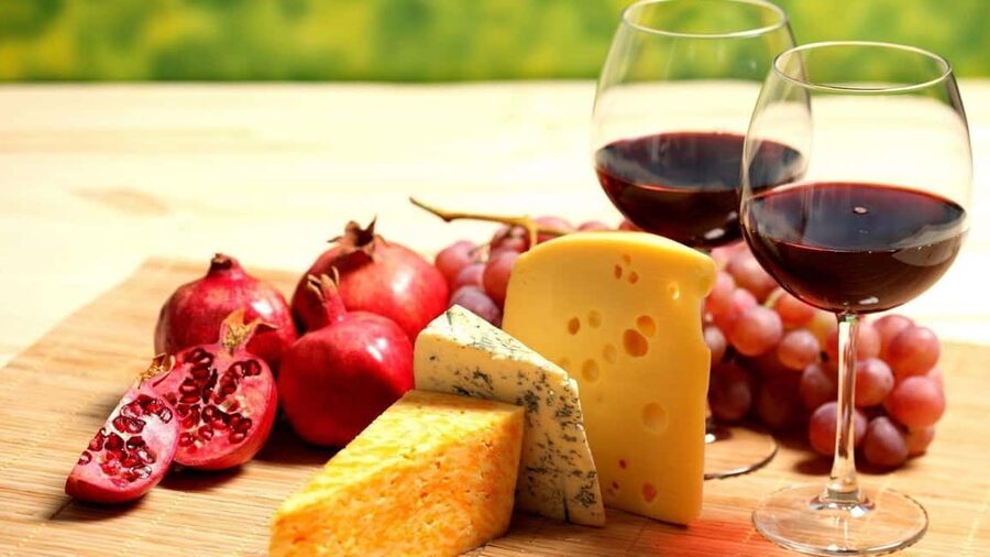 Torrevieja: Wine and Cheese Tasting at Torre del Moro - How the guide makes it click (and what to expect)