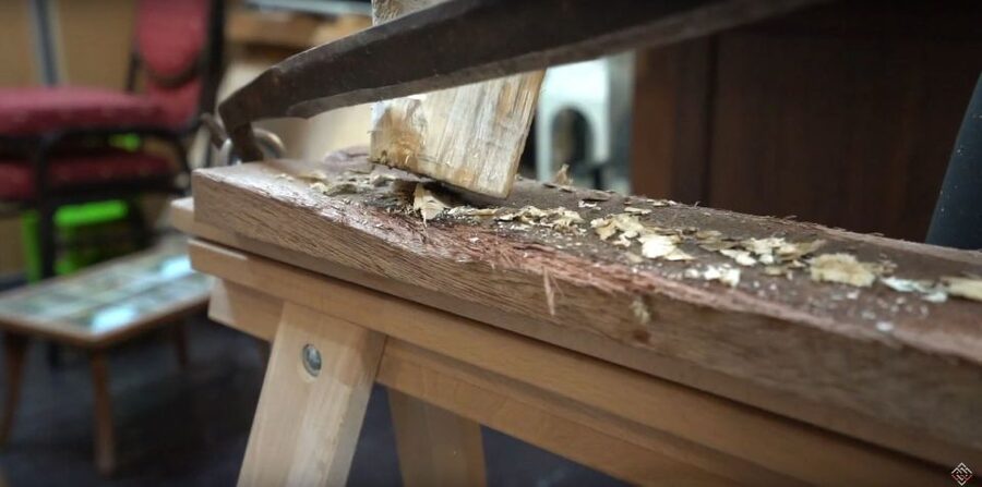 Volendam: 2-Hour Clogmaking Workshop and Cheese Tour - The opener workshop: A small craft project you can actually finish