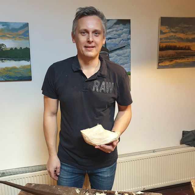 Volendam: 2-Hour Clogmaking Workshop and Cheese Tour - Price and value: Is $91 fair for clog + cheese?