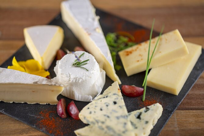 Wine and Cheese Tasting - Strasbourg’s Winemakers’ Counter: A Setting Built for Tasting