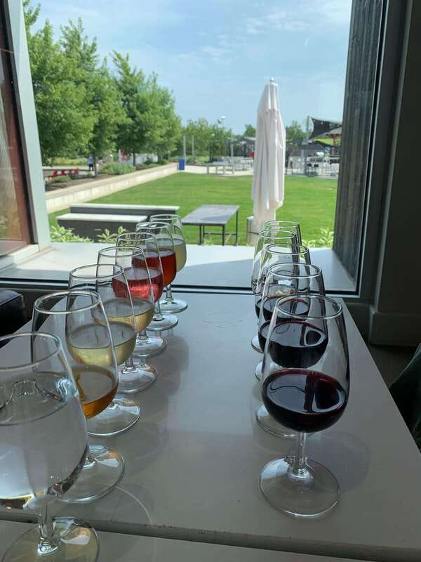 Wine & Cheese Afternoon Wine Tours in NOTL - Where this tour shines: NOTL for wine lovers with limited time