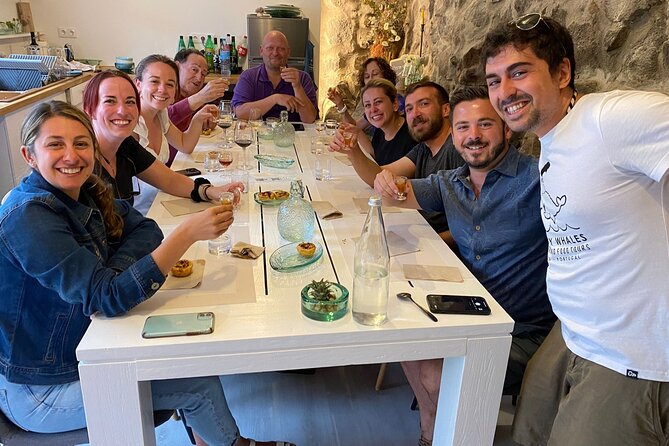 Wine, Cheese & Charcuterie Tasting, including complimentary tour - From first sip to last bite: how the evening likely flows