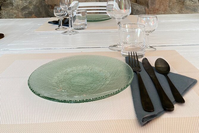 Wine, Cheese & Charcuterie Tasting, including complimentary tour - Dietary needs and who should plan ahead